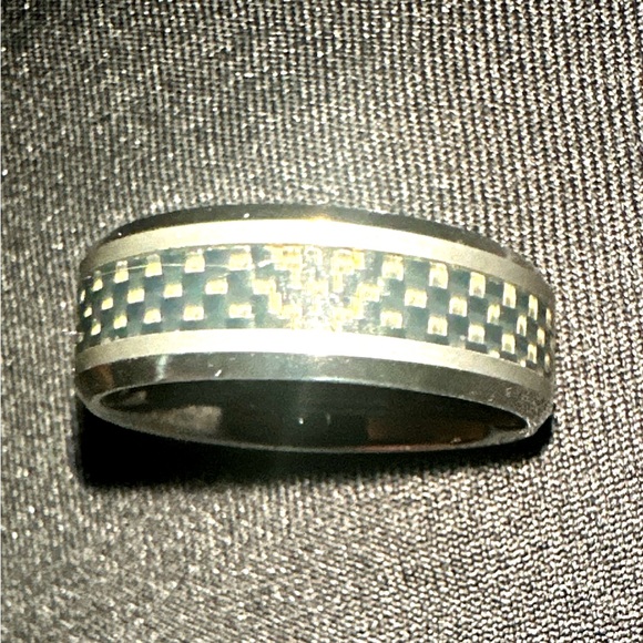 Triton Tungsten Carbon Fiber Ring - Picture 3 of 5